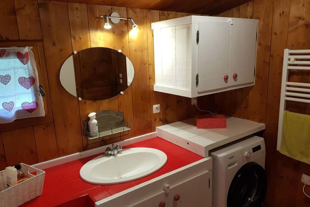 Petit Chalet Savoyard Domancy Exterior foto