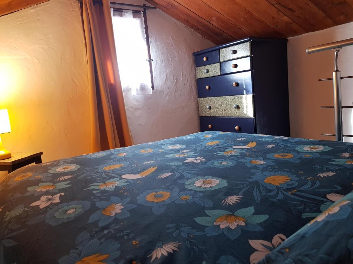 Petit Chalet Savoyard Domancy Exterior foto